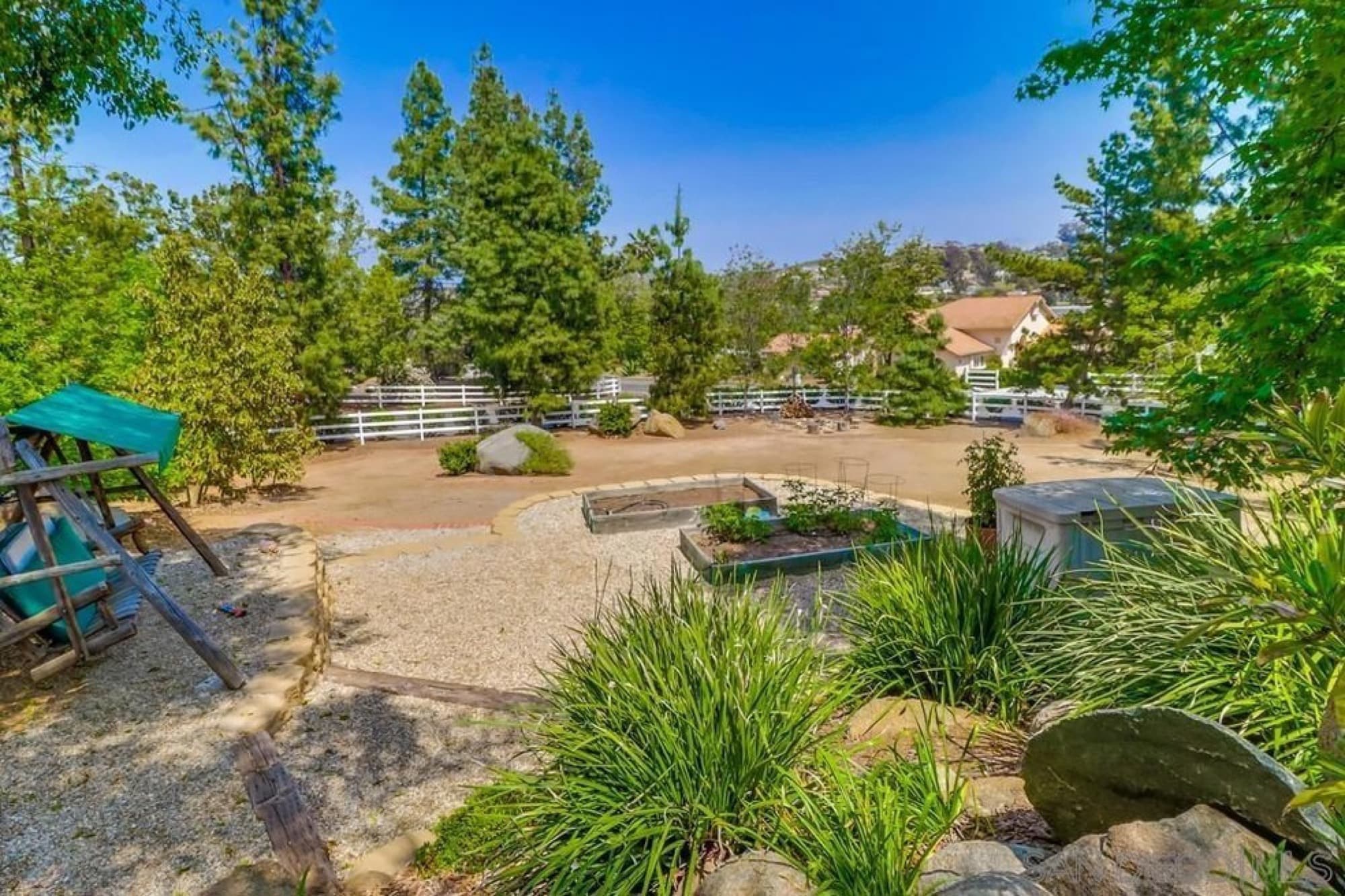 2178 John Dewitt Place